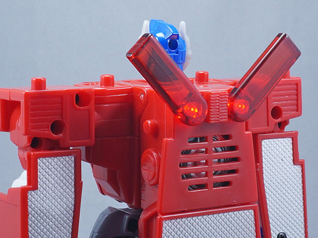 アンコール ゴッドファイヤーコンボイ ファイヤーコンボイ ロボットモード
