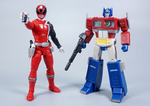 R.E.D オプティマスプライム 比較