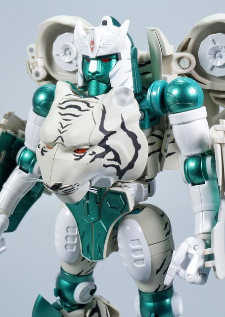マスターピース タイガトロン ロボットモード