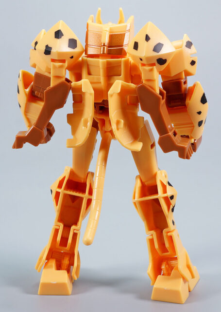 サイバーバース デラックスクラス チーター ロボットモード