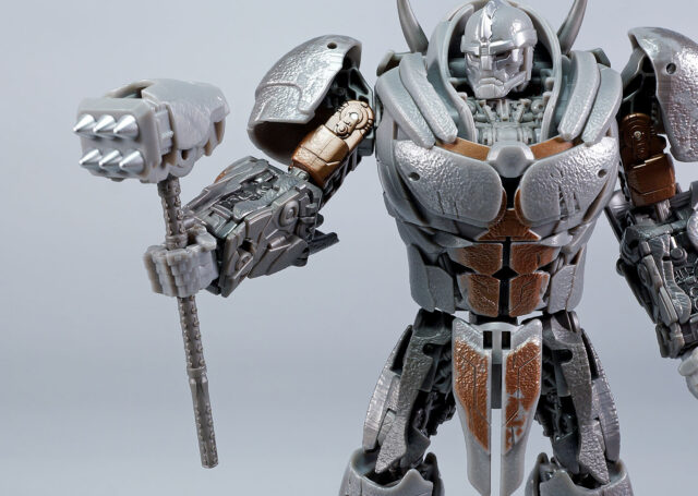 スタジオシリーズ ライノックス ロボットモード