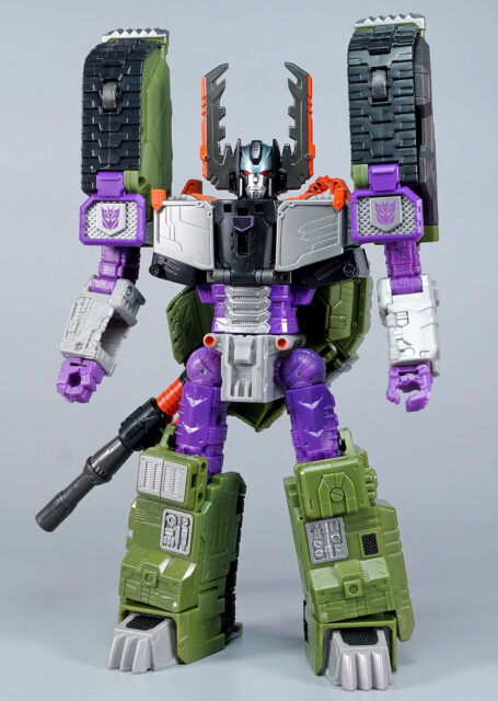 レガシー エボリューション アルマダユニバース メガトロン ロボットモード