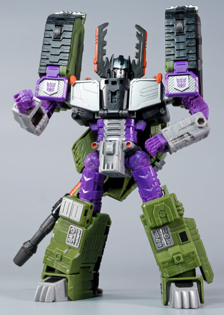 レガシー エボリューション アルマダユニバース メガトロン ビークルモード ポーズ