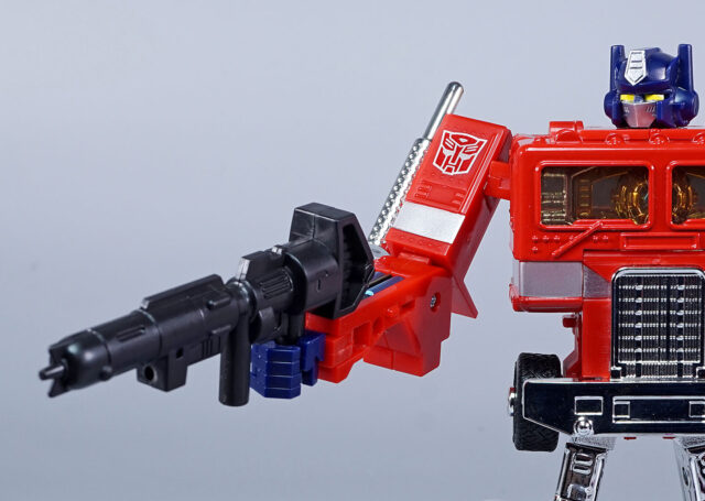 ミッシングリンク コンボイ ロボットモード