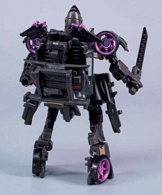スタジオシリーズ ナイトバード ロボットモード