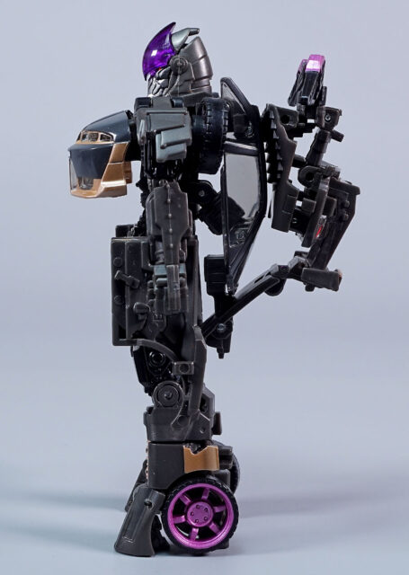 スタジオシリーズ ナイトバード ロボットモード