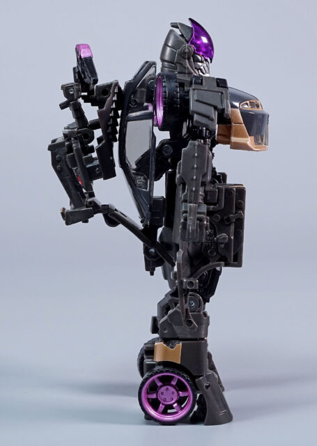 スタジオシリーズ ナイトバード ロボットモード
