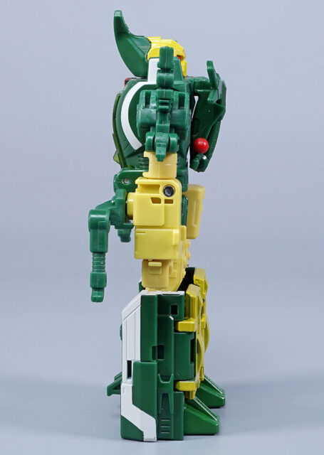 メイヘムアタックスクワッド 3パック バラージ ロボットモード