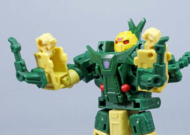 メイヘムアタックスクワッド 3パック バラージ ロボットモード