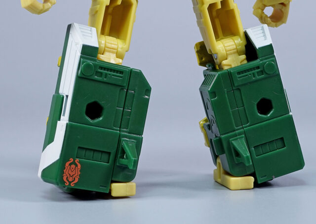メイヘムアタックスクワッド 3パック バラージ ロボットモード