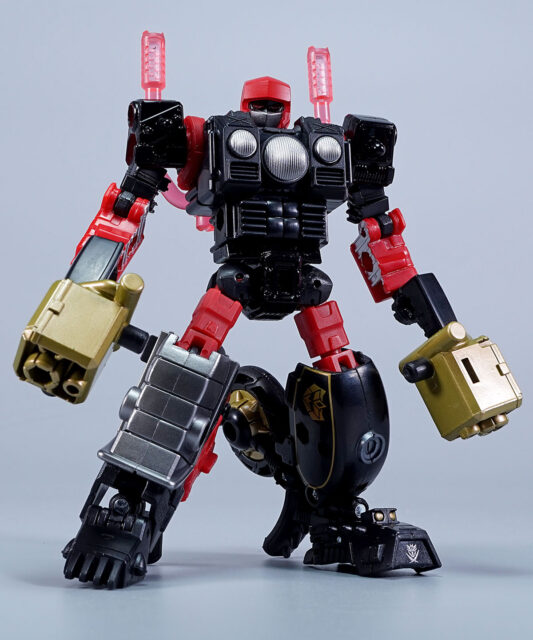 レガシー ユナイテッド スターレイダー ロードピッグ ポーズ