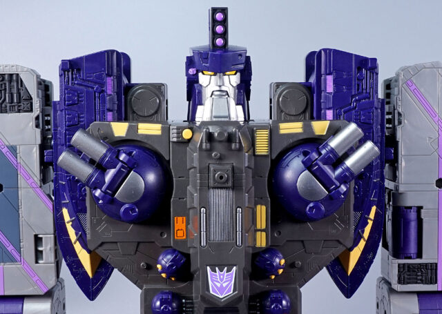 レガシーユナイテッド タイダルウェーブ ロボットモード