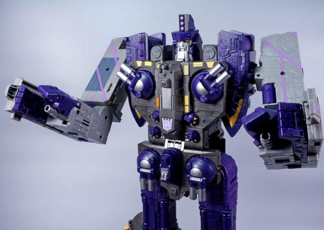 レガシーユナイテッド タイダルウェーブ ロボットモード